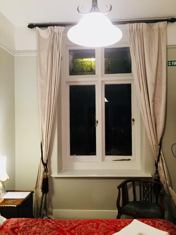 Albatross Inn Bed & Breakfast Dunedin Extérieur photo
