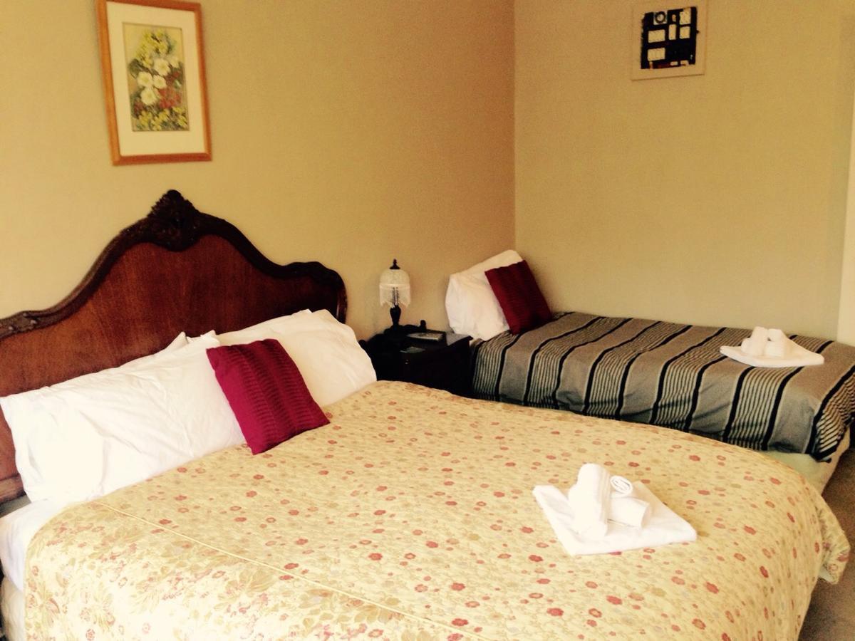 Albatross Inn Bed & Breakfast Dunedin Extérieur photo