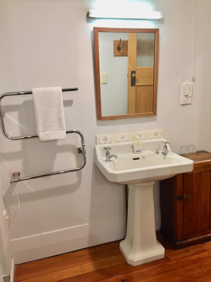 Albatross Inn Bed & Breakfast Dunedin Extérieur photo
