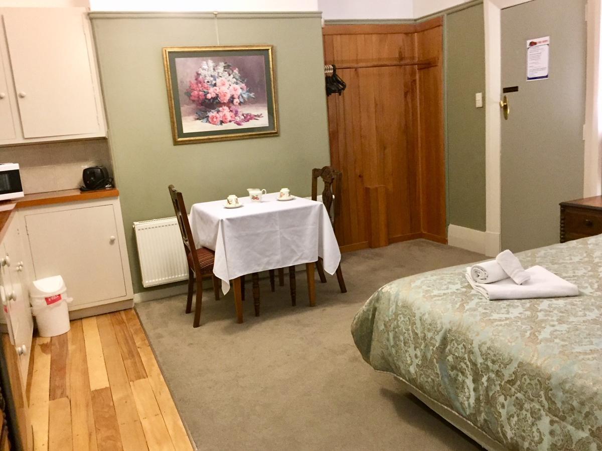 Albatross Inn Bed & Breakfast Dunedin Extérieur photo