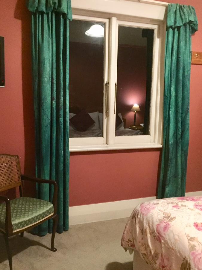 Albatross Inn Bed & Breakfast Dunedin Extérieur photo